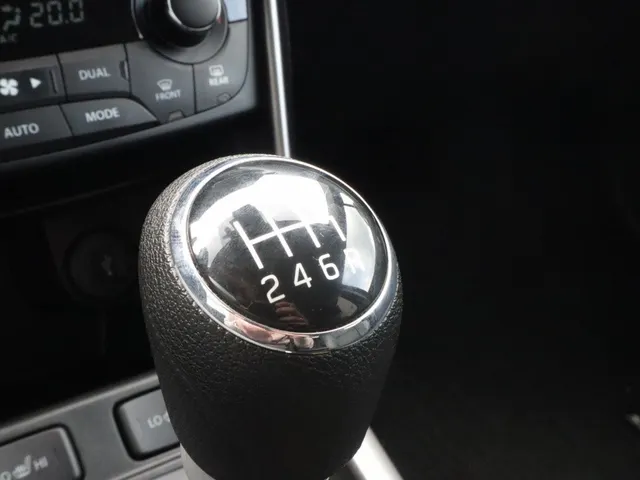 Suzuki S-Cross 1.4 BoosterJet Style Hybrid All Seasons | 360 camera | Leder