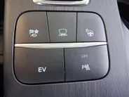 Ford Kuga 2.5 PHEV 225 pk Vignale Driver Assistance Pack - Winter Pack - Technology Pack - 20inch LM velgen - Afneembare trekhaak