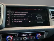 Audi A1 Sportback 25 TFSI/95PK epic · Apple/Android Car Play · Parkeersensoren · 17'' Velgen
