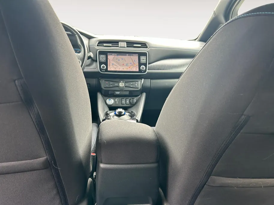 Nissan Leaf e+ N-Connecta 62 kWh NU RIJKLAAPRIJS incl. 12 Maanden GARANTIE! Premiumpakket GRATIS!!