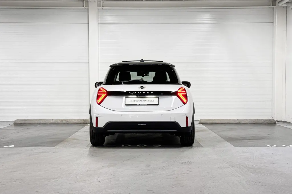 MINI Cooper 3-deurs C