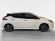 Nissan Leaf Tekna 40 kWh *Automaat*Navi+360Camera*Climate*Adaptive Cruise*Stoel/Stuur Verw.*Bose Sounds!