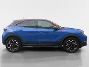 Opel Mokka-e GS Line 50-kWh 11kw bl. | SOH 99% | Navigatie | Stoel/Stuurverwarming | Adapt. Cruise Control | Apple/Android Carplay | 12 maanden Bovag ! |