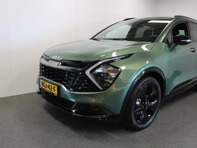 Kia Sportage 1.6 T-GDi Plug-in Hybrid AWD Dark Edition