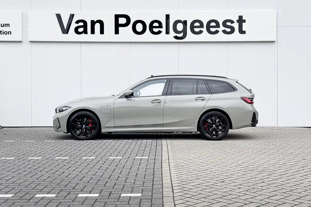 BMW 3 Serie Touring 330e