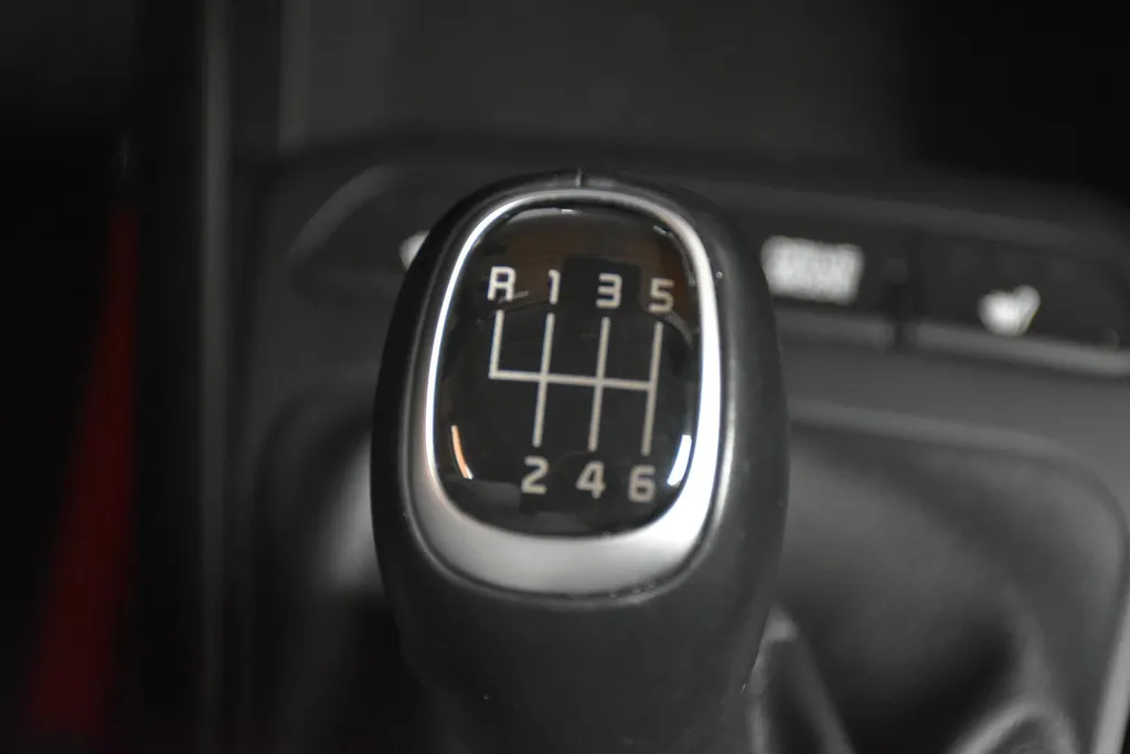 Kia Stonic 1.0 T-GDi MHEV 100pk DynamicLine