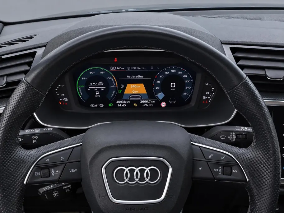 Audi Q3 Sportback 45 TFSIe 180kW/245PK S Edition · Trekhaak · Apple/Android Car Play · Drive select · Garantie t/m 10-03-2027 of 100.000km