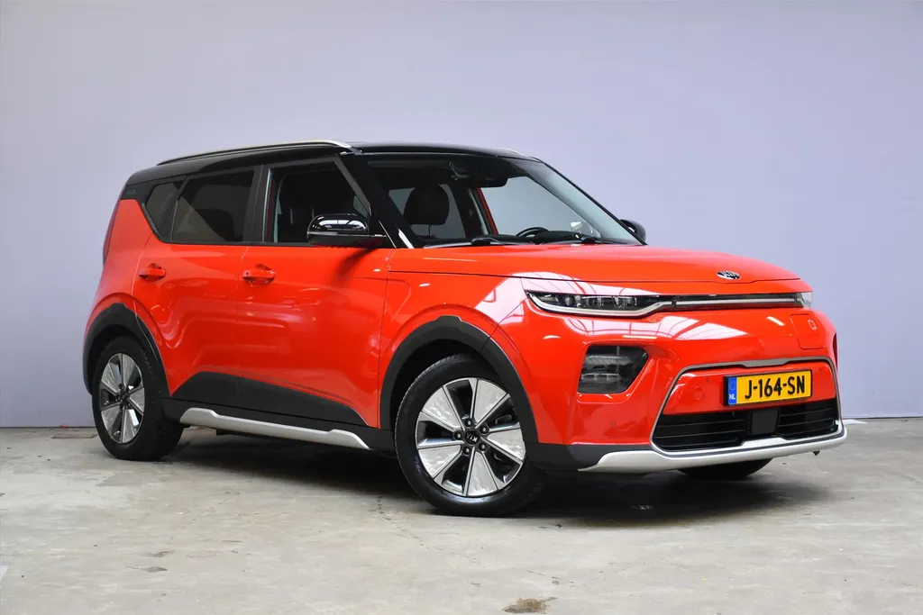 Kia e-Soul 64kWh ExecutiveLine I SOH 100% I TREKHAAK