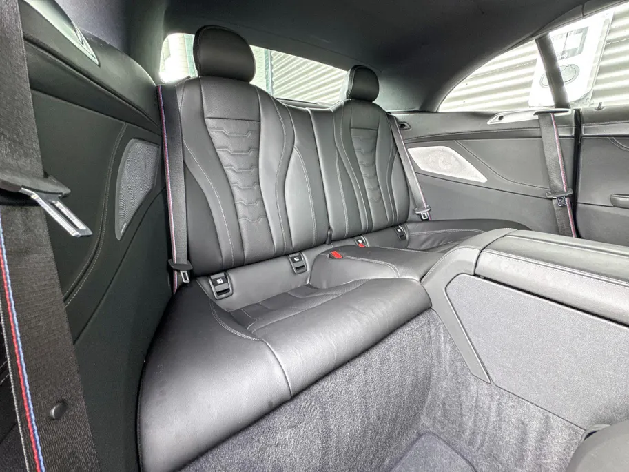BMW 8-serie M850i xDrive High Executive