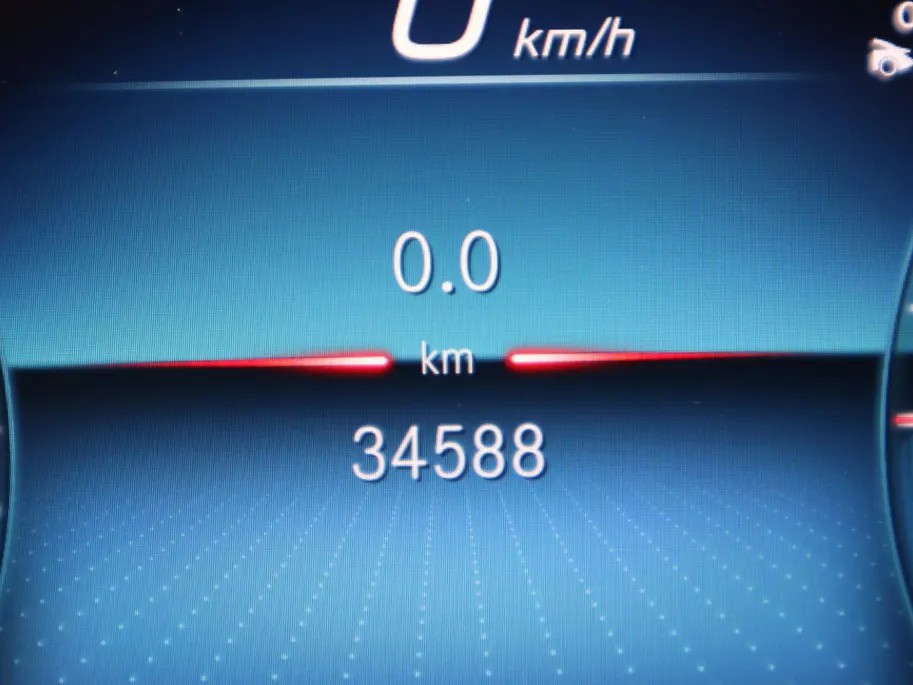Mercedes-Benz CLA Shooting Brake 250 e AMG Line l Stoelverwarming l Achteruitrij camera l Ambiente lichtpakket