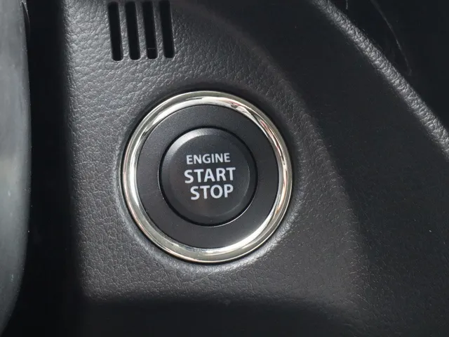 Suzuki S-Cross 1.4 BoosterJet Style Hybrid All Seasons | 360 camera | Leder