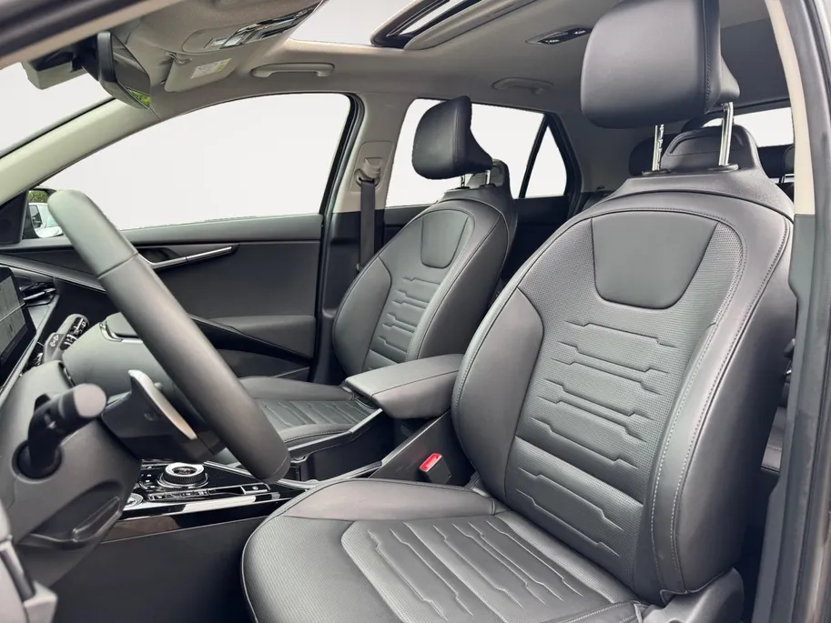 Kia Niro 1.6 GDi Hybrid DynamicPlusLine | Head up display | Elektrische achterklep | Stoel-en stuurverwarming | Lederen bekleding | Schuif/kantel dak | Parkeersensoren v +a