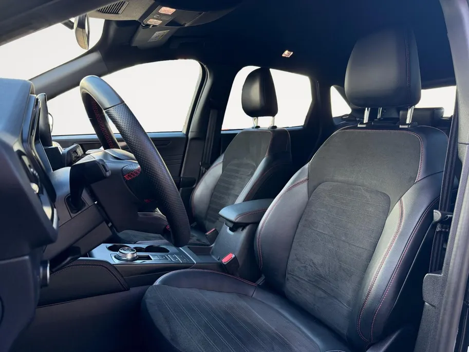 Ford Kuga 2.5 PHEV ST-Line X | Dealeronderhouden | Winter Pack | Driver Assistance Pack | Apple Carplay & Android Auto |
