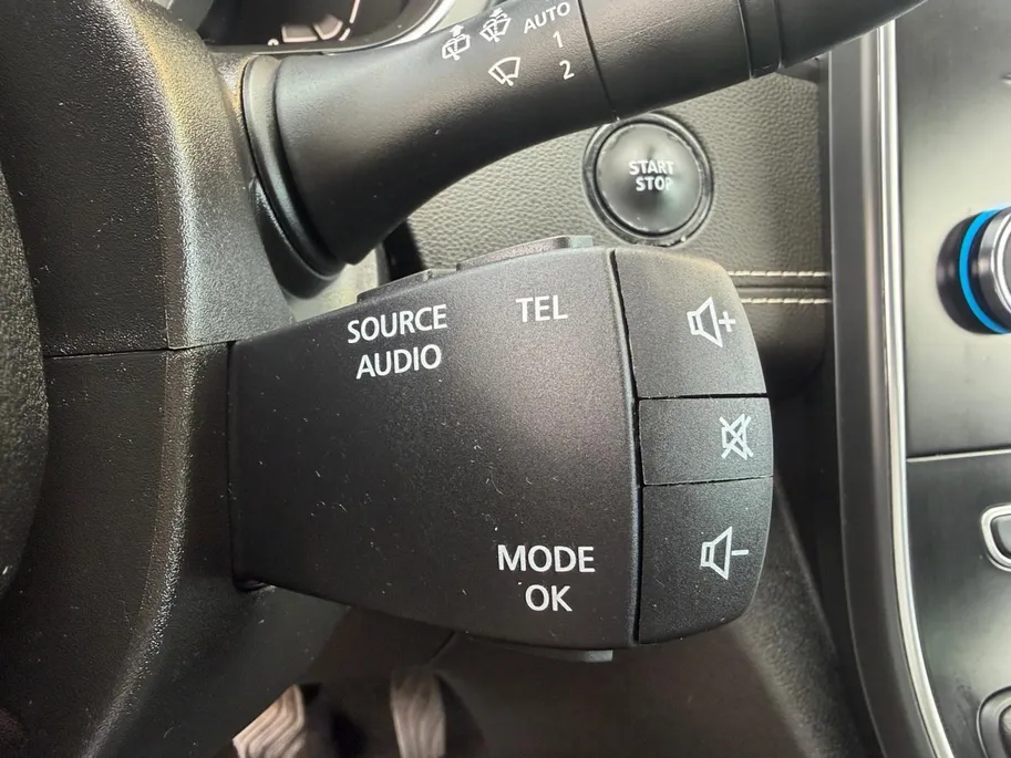 Renault Scénic 1.3 TCe Intens | Trekhaak | Camera | Bluetooth | Navigatie | Parkeersensoren | Dodehoek Detectie | Cruise & Climate Control | 12 Maanden BOVAG Garantie