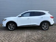 MG EHS 1.5 TGDI Luxury | Panorama Dak | Navi | Camera | Automaat  | Leer | Cruise | Apple Carplay/Android Auto | Voorstoelen verwarmd