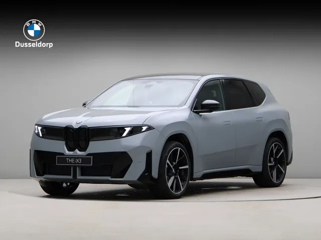 BMW iX3