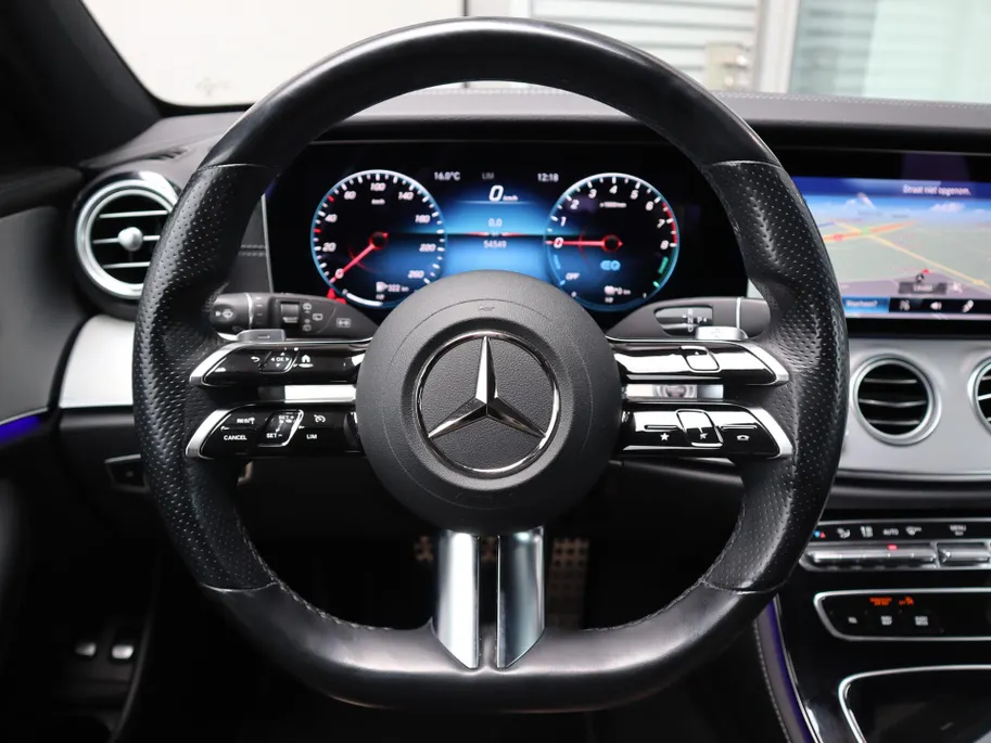 Mercedes-Benz E-Klasse Estate 300 e Business Solution AMG l Keyless l Achteruitrijcamera l Stoelverwarming l Ambiente lichtpakket