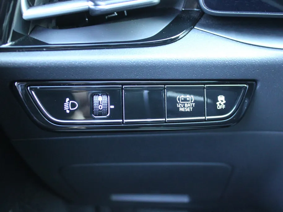 Kia Niro 1.6 GDi Hybrid DynamicLine | BTW Auto | Camera | Cruise adapt. | Clima | 16' LM | Navi | Keyless | Apple Carplay/Android Auto |
