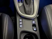 Toyota Yaris Cross 1.5 Hybrid Executive Automaat | Trekhaak | Panoramadak | Apple Carplay/Android Auto | Stoelverwarming