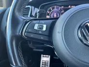 Volkswagen Golf 2.0 TSI 4Motion R | Carplay | Stoelverwarming | Parkeercamera | Climate Control
