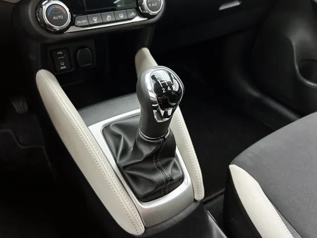 Nissan Micra 0.9 IG-T N-Connecta | CAMERA | NAVI | CLIMAT CONTROL | PARK. SENSOREN