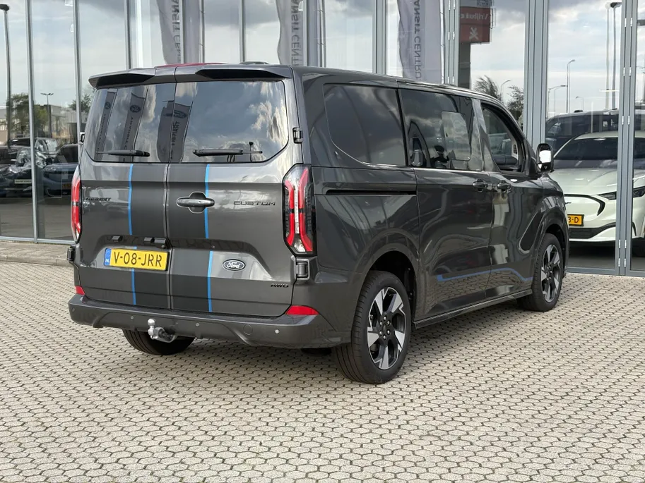 Ford Transit Custom 320 2.0 TDCI L1H1 Sport DC AWD | trekhaak | dubbele elektrische schuifdeuren | 360 camera