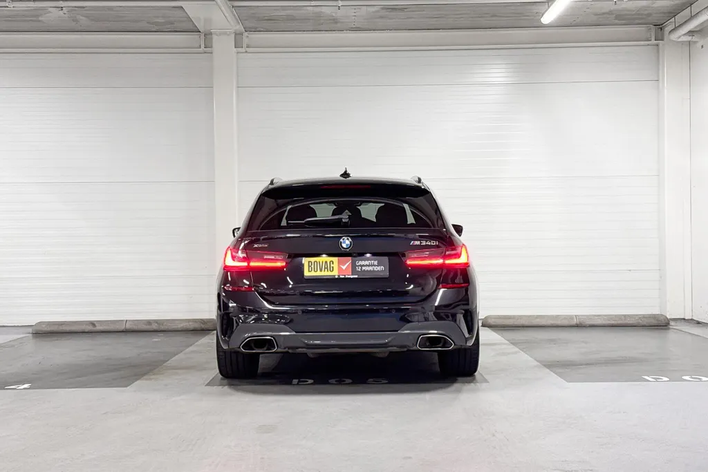 BMW 3 Serie Touring M340i xDrive High Executive