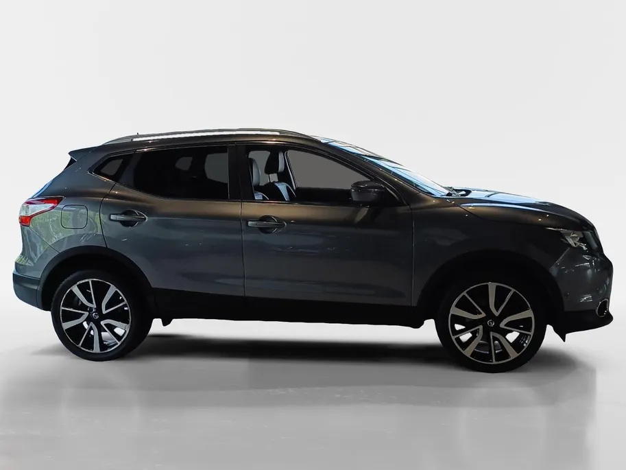 Nissan QASHQAI 1.2 Tekna | Automaat | Lederen bekleding | Electrische Stoel verstelling | 360grd camera | Parkeersensoren voor en achter | Dodehoek sensoren | Nette auto met weinig kilometers | Stoel verwarming |
