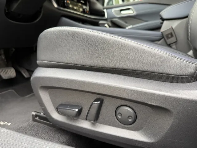 Nissan QASHQAI 1.3 Mild-Hybrid 158pk Xtronic Tekna | Trekhaak | Panoramadak | Cold Pack | Head-Up | Apple CarPlay | Android Auto | Keyless