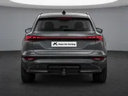 Audi Q6 e-tron S edition 83 kWh 252 PK · Trekhaak elek. wegklapbaar · Exterieurpakket zwart · Tech plus
