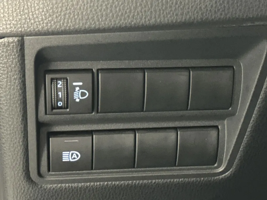 Toyota Yaris Cross 1.5 Hybrid Dynamic | Navigatie | 17'' L.M. Velgen | Adaptieve Cruise Control