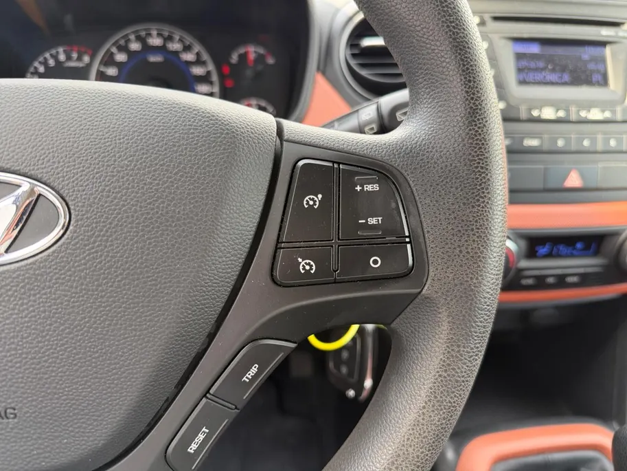 Hyundai i10 1.0i i-Motion Comfort |  Climate control | Cruise control |