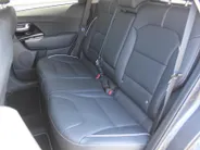 Kia e-Niro ExecutiveLine 64 kWh | Trekhaak | Warmtepomp | Stuur-/stoelverwarming + ventilatie | Leer | Camera | Stoelgeheugen | Dodehoek detectie | LED | 17' LM |