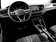 Volkswagen Polo 1.0 TSI 110pk DSG R-Line Business · Apple/Android Car Play · Matrix LED · ACC · Sfeerverlichting · 17' Velgen · Navigatie ·