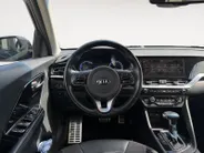 Kia Niro 1.6 GDi Hybrid DynamicPlusLine | Parkeerhulp | Apple Carplay | Android Auto | Navigatie | Lane-Assist | Stoel- stuurverwarming |