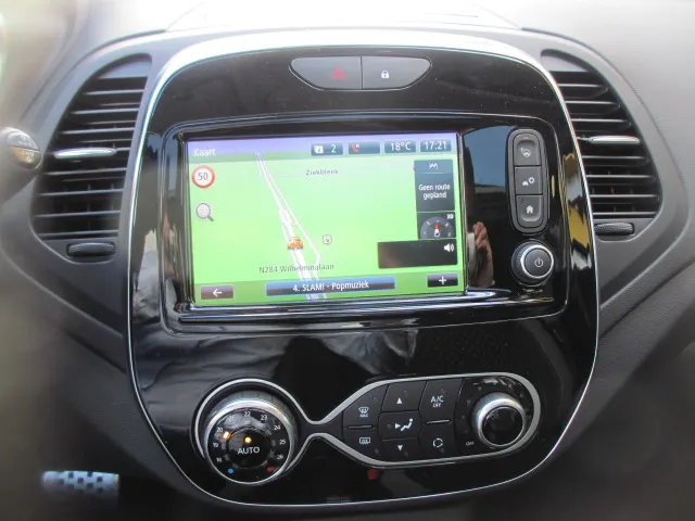 Renault Captur TCe 120PK Intens | CAMERA | DEALER ONDERHODEN | NAVI | PARK. SENSOREN V+A