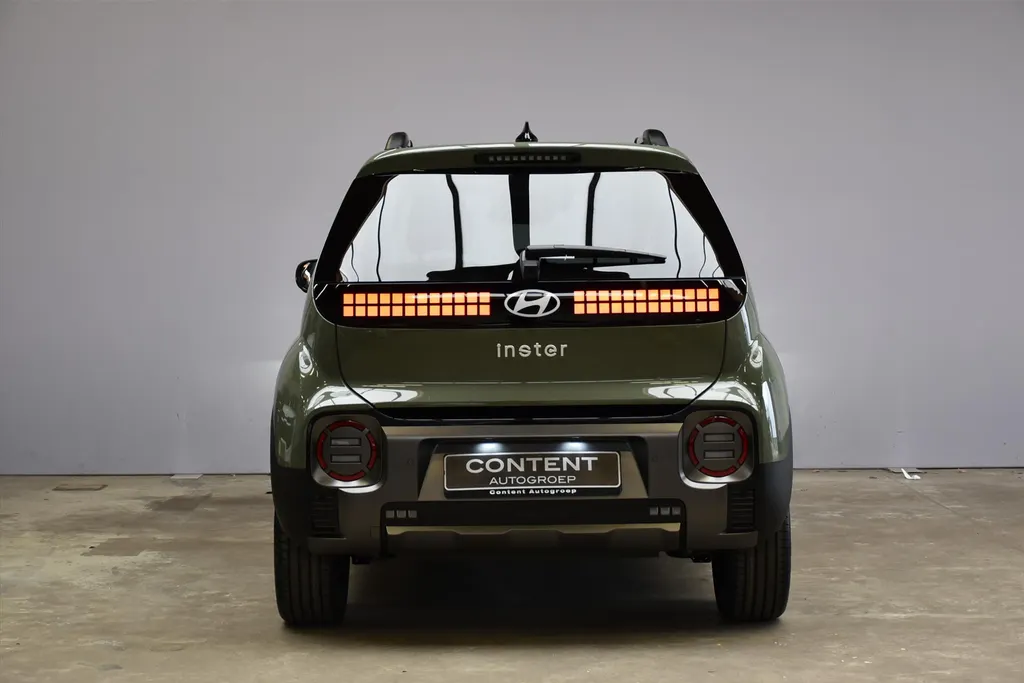 Hyundai Inster 49 kWh 115pk 4-zits Cross Sky Plus