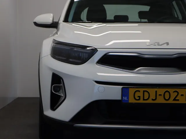 Kia Stonic 1.0 T-GDi MHEV DynamicLine Naviagatie