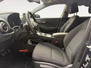 Hyundai Kona EV Fashion 64 kWh | Zeer nette auto | 97,6 % SOH | Navigatie | Head-up display | Achteruitrijcamera | Hoge zit |