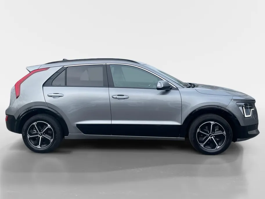 Kia Niro 1.6 GDi Hybrid DynamicPlusLine | Cruise Control | Climate Control | Open Dak | Navigatie | Camera | Parkeersensoren | Stoelverwarming | Stuurverwarming |