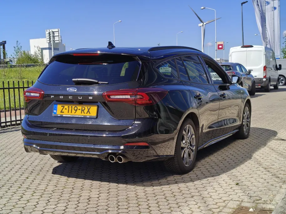 Ford Focus Wagon 1.0 EcoBoost Hybrid ST Line | Groot scherm | Winter Pack