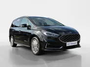 Ford Galaxy 2.5i HEV | Dealer onderhouden | Automaat | Pano dak | BLIS | 7 persoons | Lederen bekleding | Winter pack | Parkeersensoren voor en achter | Achteruitrijcamera | Cruise control | Apple carplay & Android auto | Privacy glas | Bovag garantie |