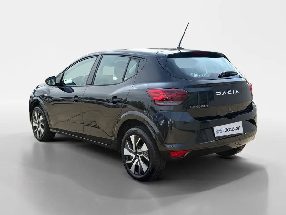 Dacia Sandero 90PK TCe Expression Automaat | Cruise Control | Parkeersensoren | Apple Carplay/Android Auto | Bluetooth | Armsteun | LED Koplampen | Licht & Regen Sensor |