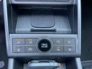 Hyundai Kona 1.6 GDI HEV Premium | Lederen bekleding| Stoelverwarming V+A | Bose |360 graden camera|