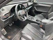 CUPRA Leon 1.4e-Hybrid 180kW/245PK VZ · Leder kuipstoelen · Panoramadak · Navigatie · Camera ·