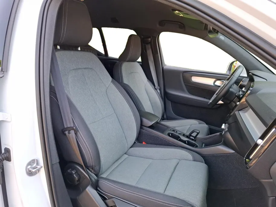 Volvo XC40 1.5 T4 Recharge Inscription | Originele zomerset aanwezig | Climate | PHEV | Telefoon |