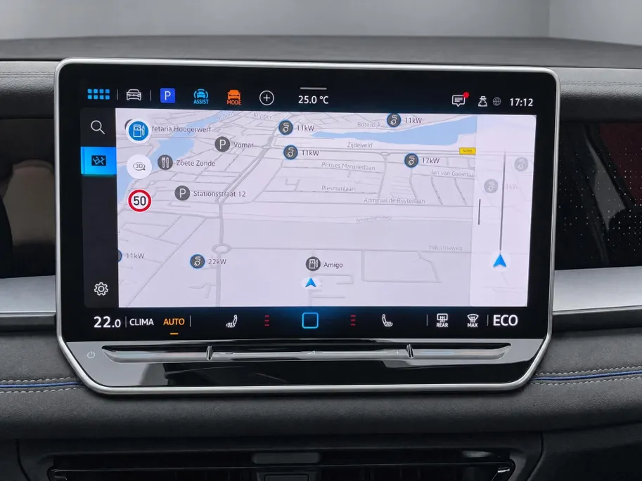 Volkswagen Tayron 1.5 eHybrid 272pk DSG R-Line Edition · Panoramadak · Inklap. Trekhaak · 360 Camera · Matrix LED · Dodehoeksensor · Stuur- & Stoelverwarming · Garantie t/m 16-02-2030 of 100.000km