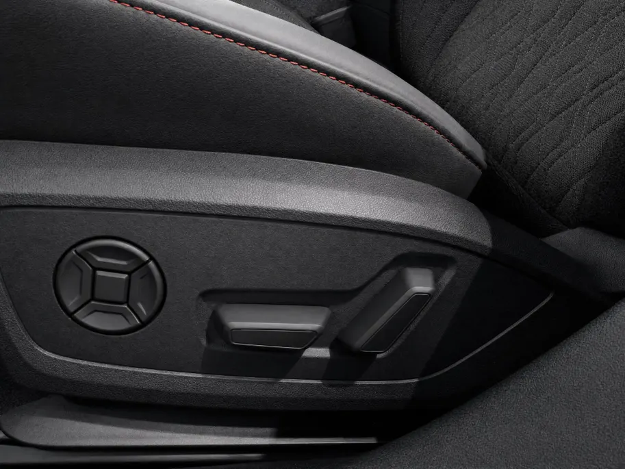 Audi A5 Avant 2.0 367pk e-hybrid quattro S edition Competition · Panoramadak · B&O Audio · Wegklapbare Trekhaak · Elek. Voorstoel · 20'' Inch · Garantie t/m 07-12-2030 of 100.000km