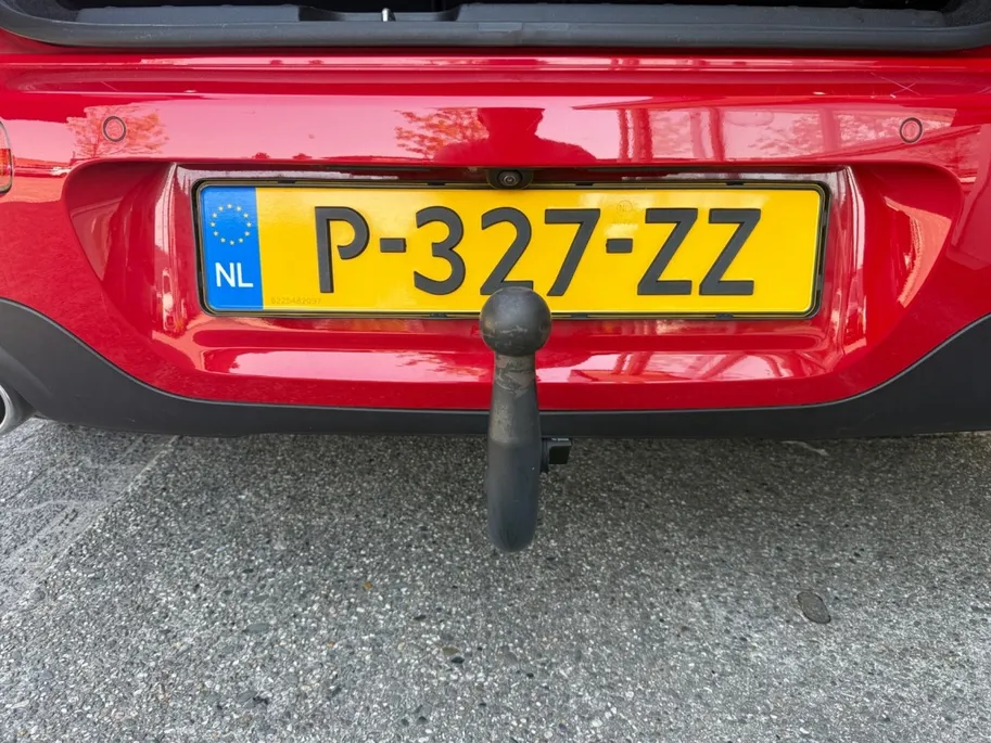 MINI Clubman 1.5 Cooper Business Edition | H&K | leer | head-up | trekhaak | NL-auto