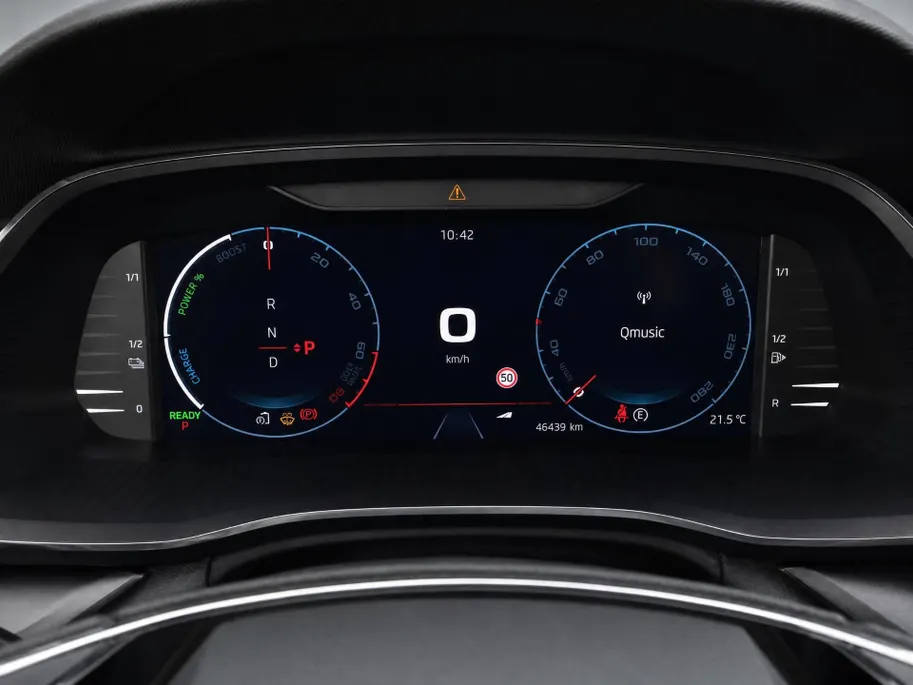 Škoda Octavia Combi 1.4TSI PHEV 180kW/245PK RS iV · Trekhaak ·  Camera · Navigatie · Leder/Alcantara · Apple/Android Car Play ·